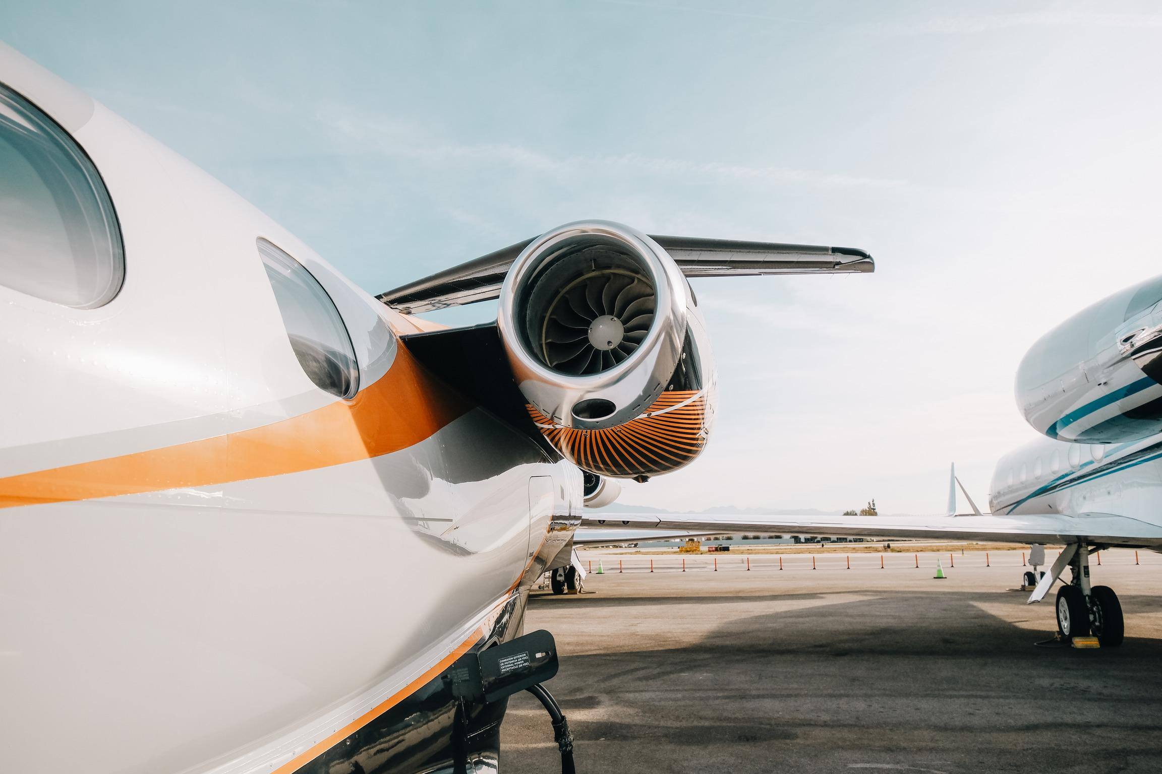 Fly in Luxury: Instant Jet Booking with CaptainJet